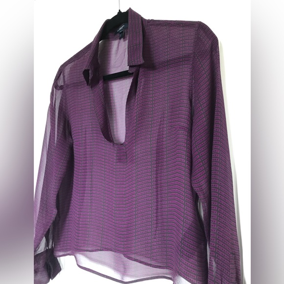 Burberry Silk - Picture 6 of 13